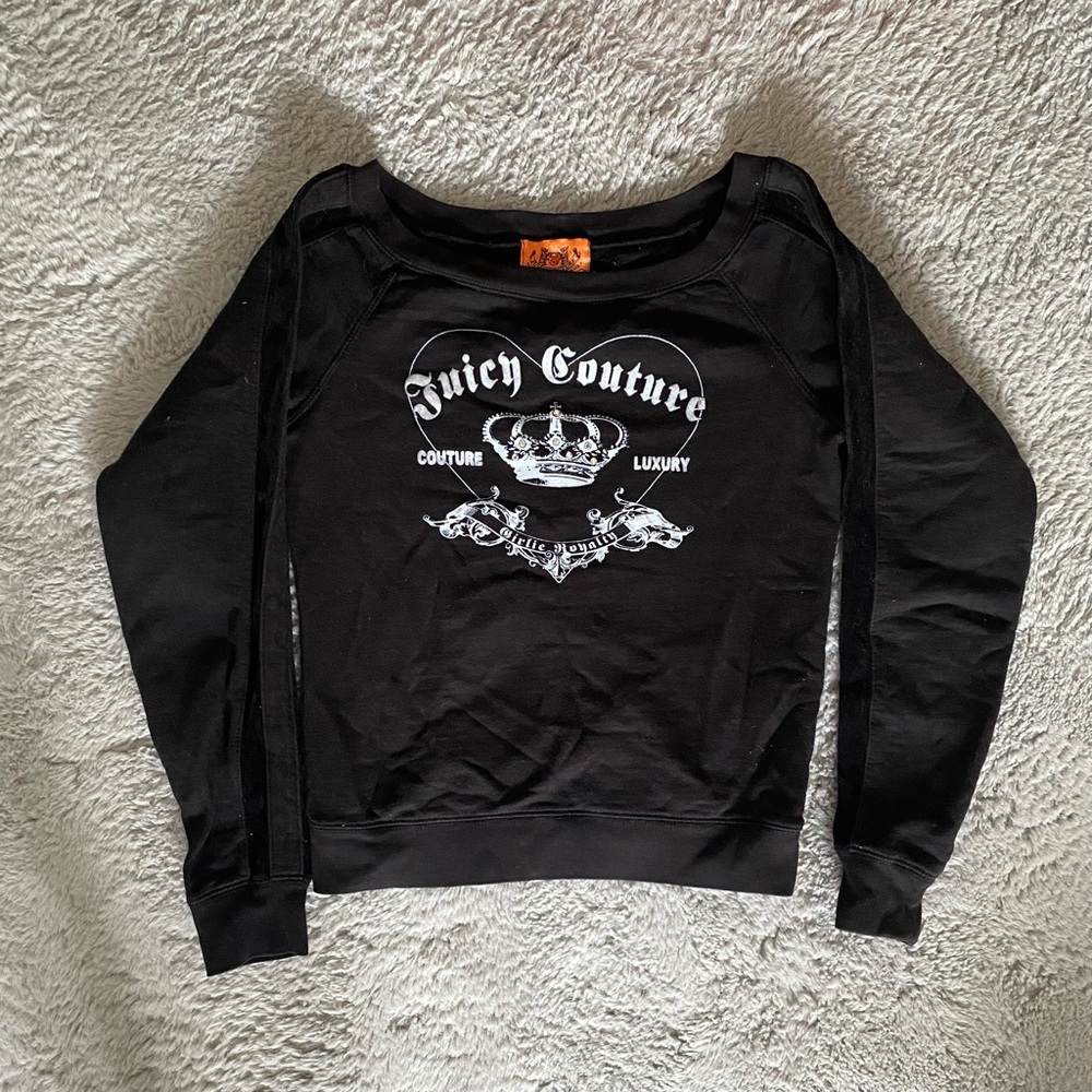2000’s Juicy Couture black crew neck